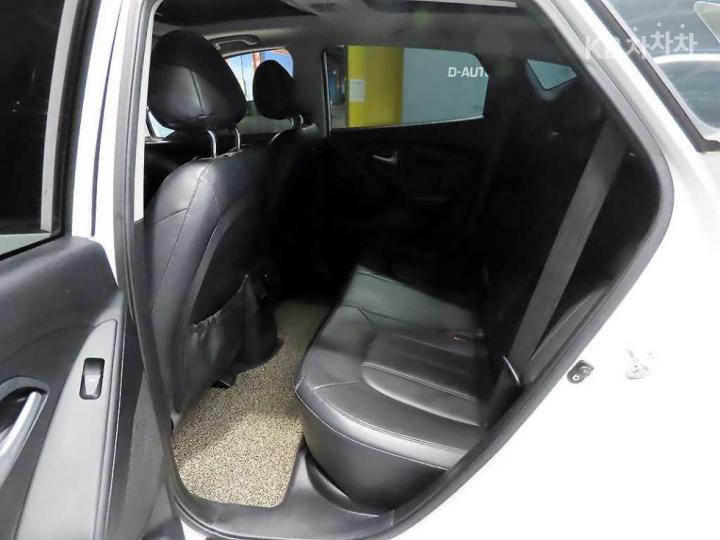 Hyundai Tucson New ix Diesel e-VGT 2WD Smart Special 8