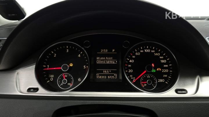 Volkswagen CC 2.0 TDI BlueMotion 9