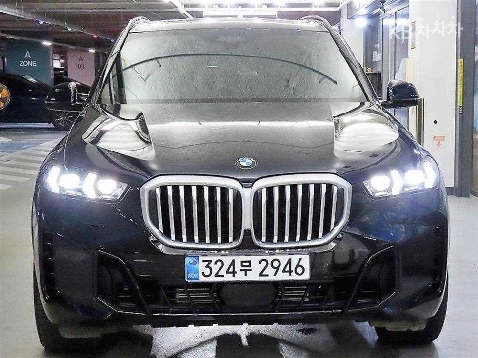 BMW X5 — miniaturë 2