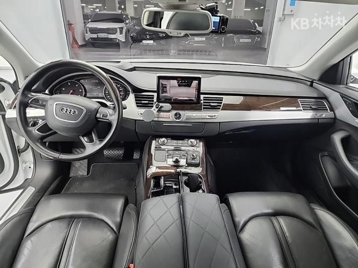 Audi A8 NEW 60 TDI Quattro LWB 8