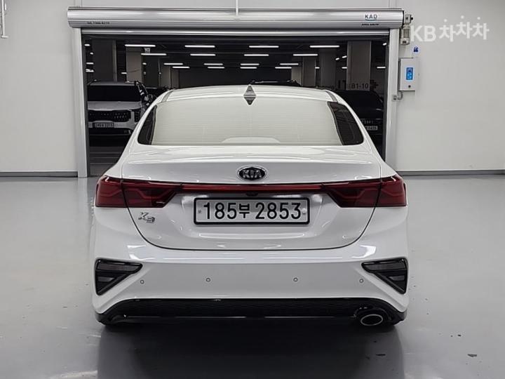 Kia K3 1.6 Gasoline Luxury 4