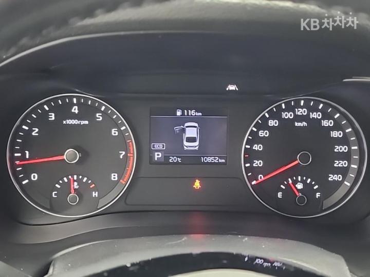 Kia K3 1.6 Gasoline Luxury 7