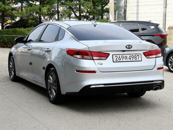 Kia K5 2.0 LPI Prestige 4