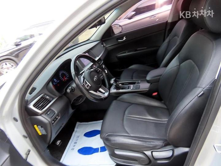 Kia K5 2.0 LPI Prestige 6
