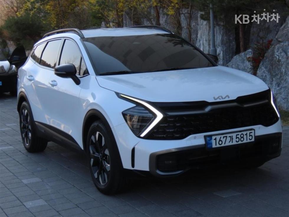 2022 - kia sportage