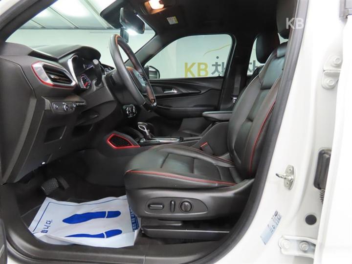 Chevrolet Trailblazer 1.35 Gasoline AWD RS 6