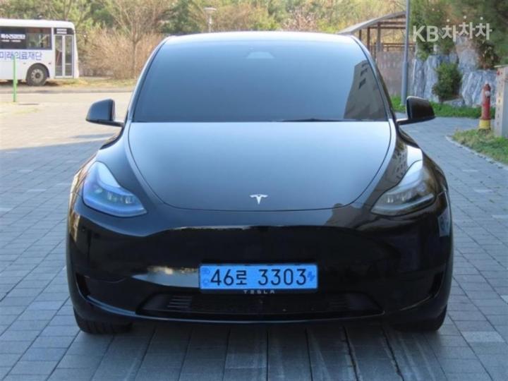 Tesla Model Y RWD Base Type 2