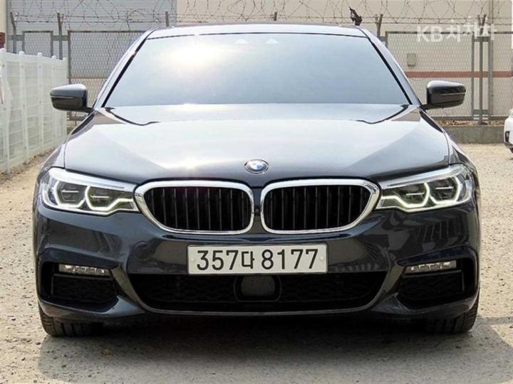BMW 5 Series G30 530i M Sport Plus 2