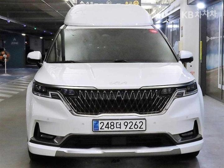 Kia Carnival High Limousine D2.2 Signature 3