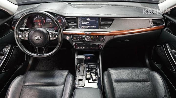 Kia K7 2.4 GDI Prestige 6