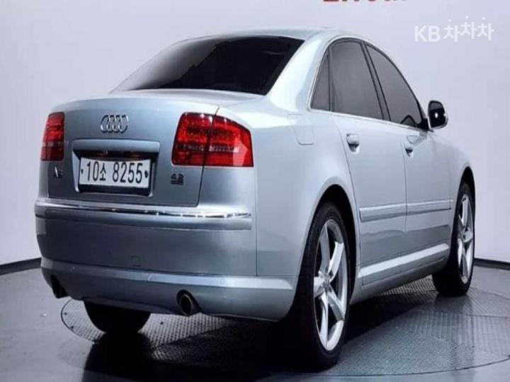 Audi A8 NEW 4.2 FSI Quattro D4 5