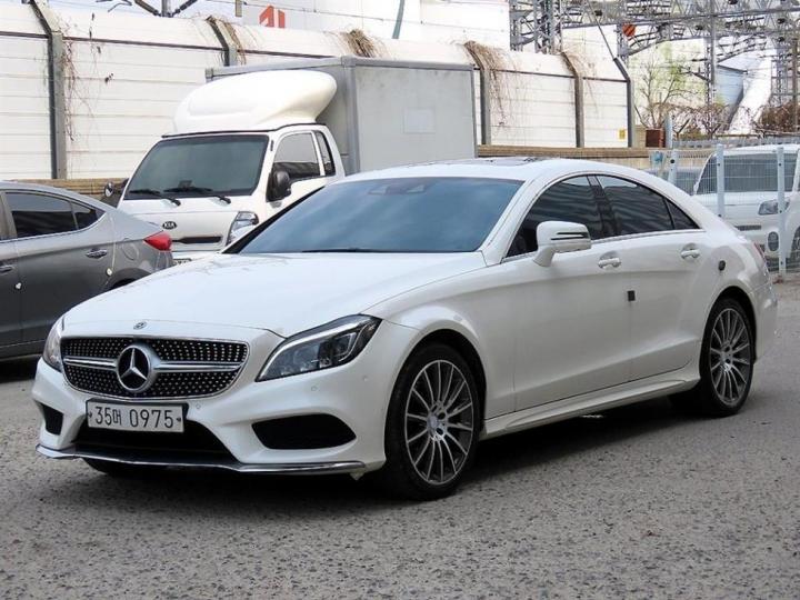 Mercedes-Benz CLS-Class W218 CLS400 W218 3