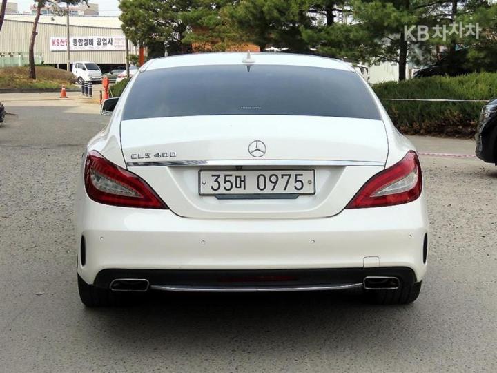 Mercedes-Benz CLS-Class W218 CLS400 W218 5