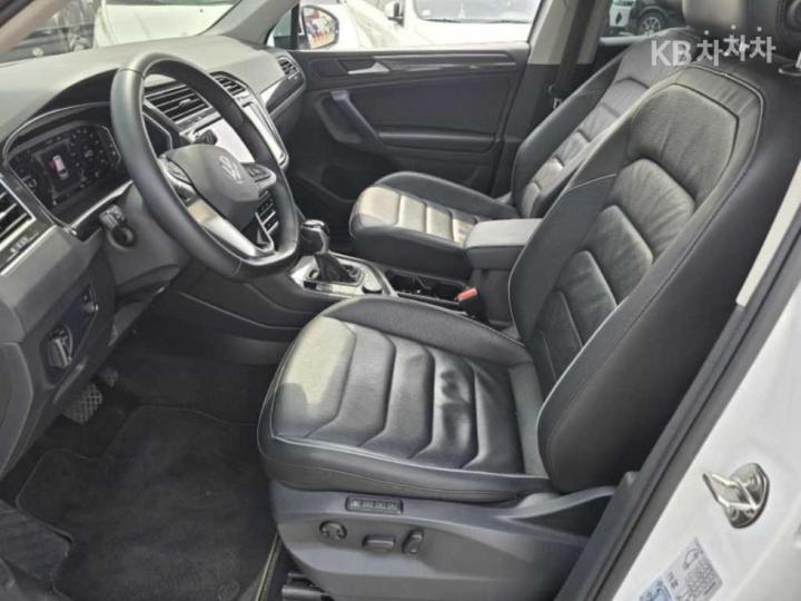 Volkswagen Tiguan 2.0 TDI 4Motion Prestige 7