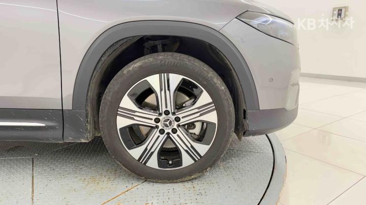 Mercedes-Benz EQB-Class X243 EQB300 4Matic Progressive 10