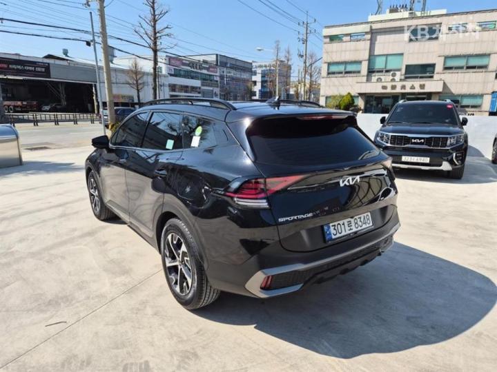 Kia Sportage The Hybrid 1.6 Turbo HEV AWD Signature Gravity 5