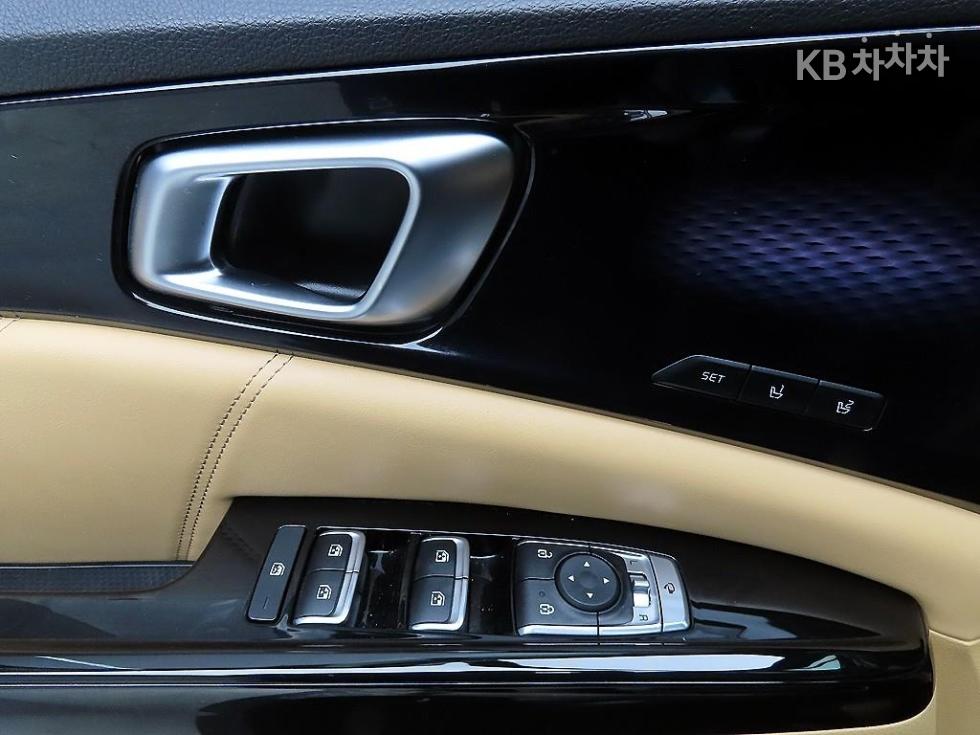 2021 - kia carnival