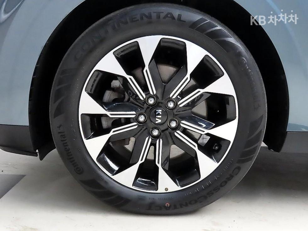 2021 - kia carnival