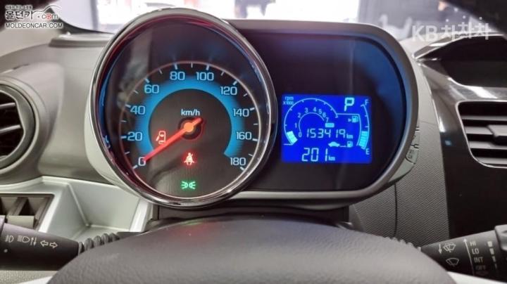 Chevrolet Spark S LT 6