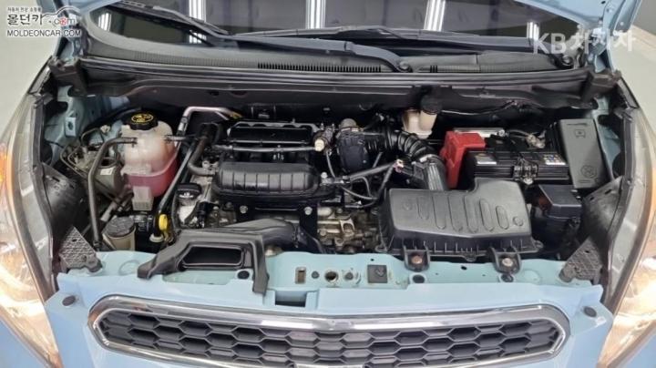 Chevrolet Spark S LT 9