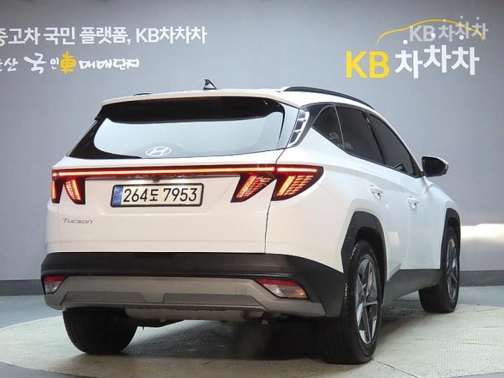 Hyundai Tucson Hybrid NX4 1.6T HEV 2WD Inspiration 3