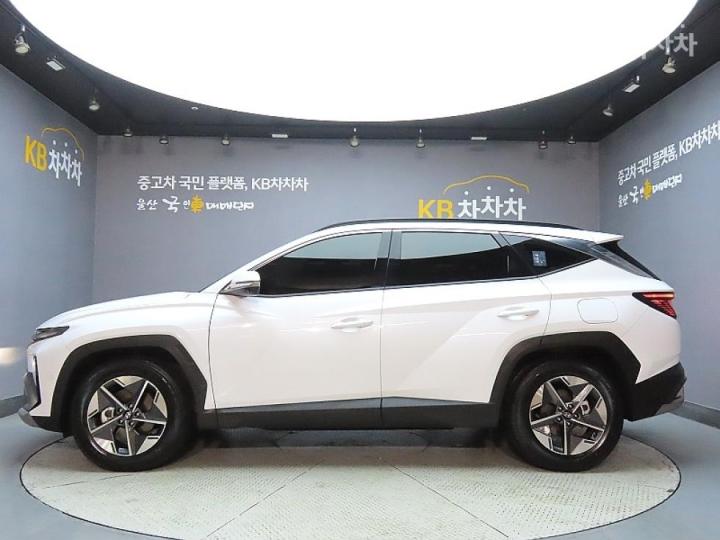 Hyundai Tucson Hybrid NX4 1.6T HEV 2WD Inspiration 6