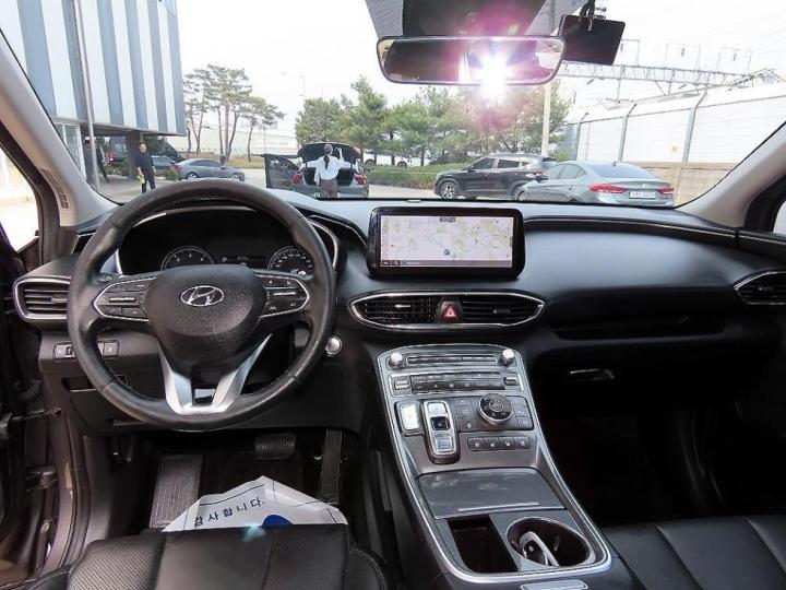 Hyundai Santa Fe TM Diesel 2.2 4WD Premium 8