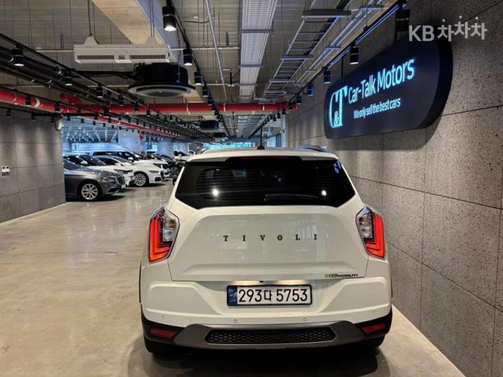 KG Mobility (Ssangyong) Tivoli 1.5 T-GDi V7 5