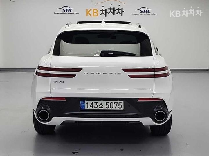Genesis GV70 Gasoline 2.5T Sport Package 2WD 4