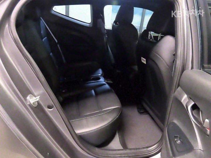 Hyundai Veloster N 2.0 T-GDi 8