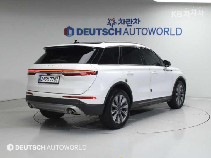 Lincoln Corsair 2.0 Turbo Gasoline Reserve 3