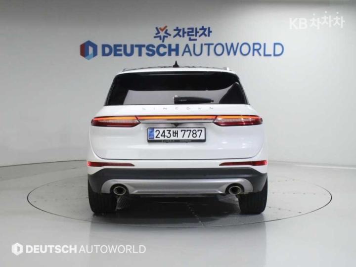 Lincoln Corsair 2.0 Turbo Gasoline Reserve 5