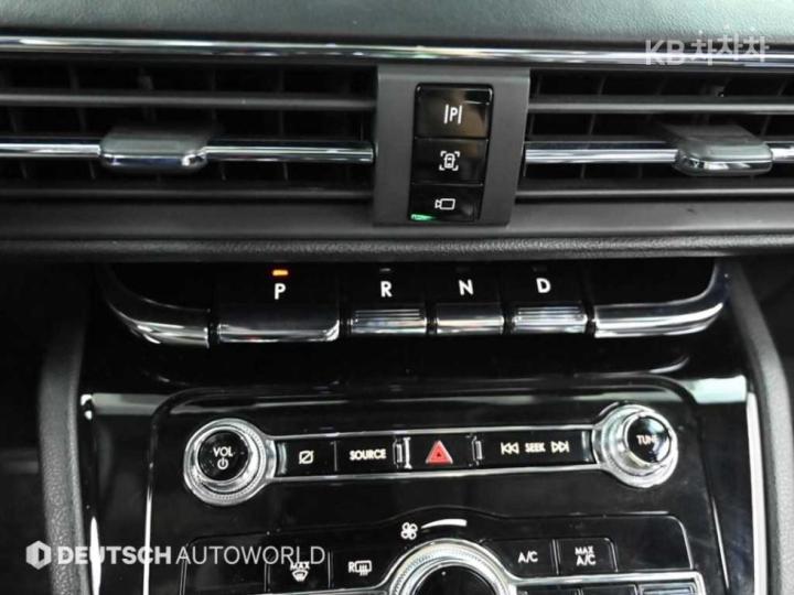 Lincoln Corsair 2.0 Turbo Gasoline Reserve 10