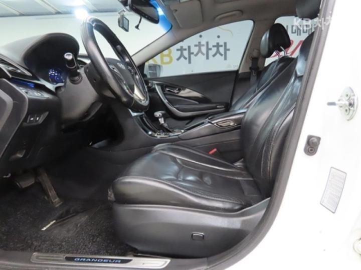 Hyundai Grandeur HG LPG HG300 Exclusive 6