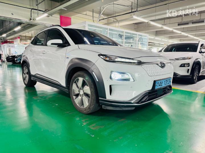 Hyundai Kona Electric Premium 4
