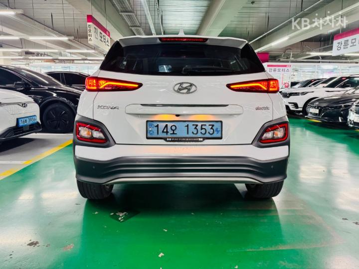 Hyundai Kona Electric Premium 5