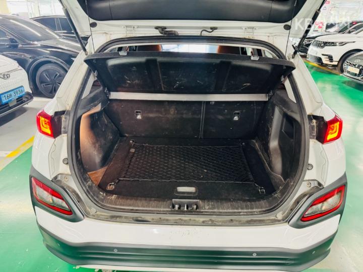Hyundai Kona Electric Premium 10