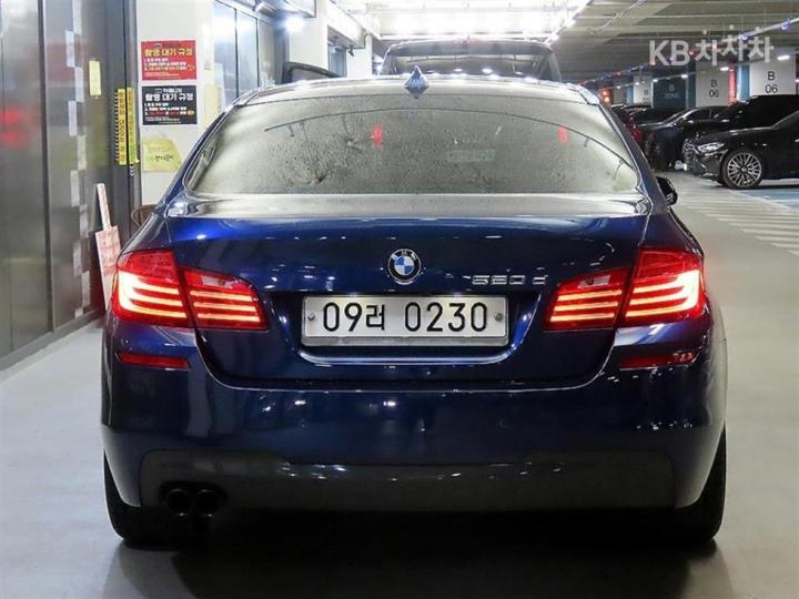 BMW 5 Series New 520d M Aerodynamic F10 6