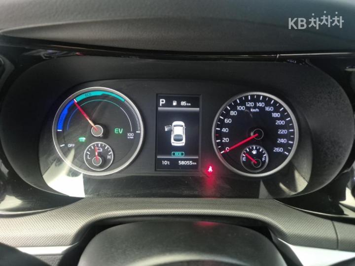 Kia K5 Hybrid 2.0 HEV Trendy 7