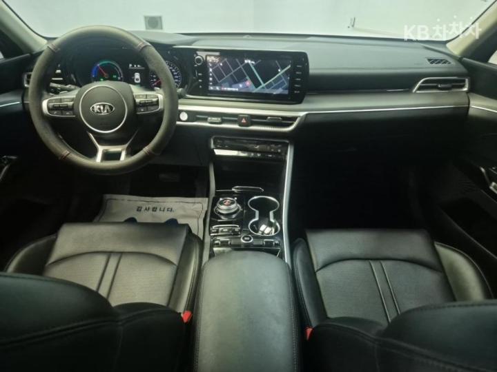 Kia K5 Hybrid 2.0 HEV Trendy 8