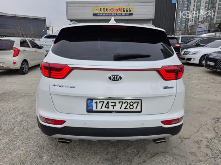 Kia Sportage Diesel 2.0 2WD Noblesse Plus 6