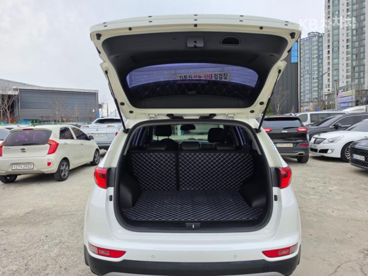 Kia Sportage Diesel 2.0 2WD Noblesse Plus 8