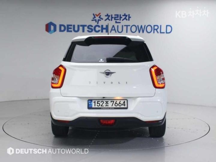 KG Mobility (Ssangyong) Tivoli Air X150 1.5 Gasoline A1 5