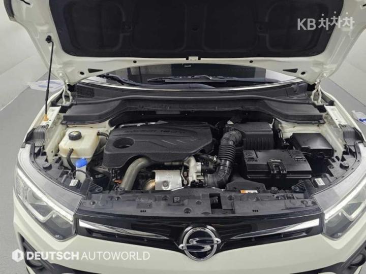 KG Mobility (Ssangyong) Tivoli Air X150 1.5 Gasoline A1 7