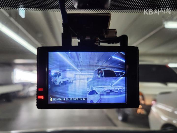 Hyundai Kona 1.6 Turbo Modern Tech 10