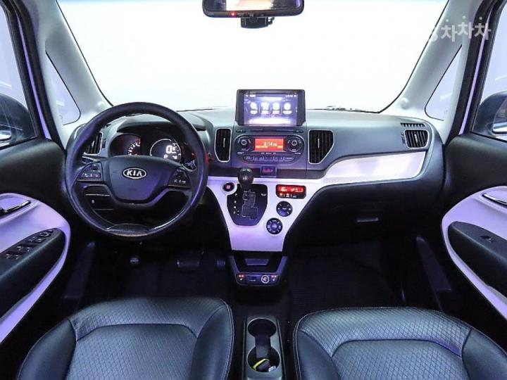 Kia Ray 1.0 Gasoline Prestige 7