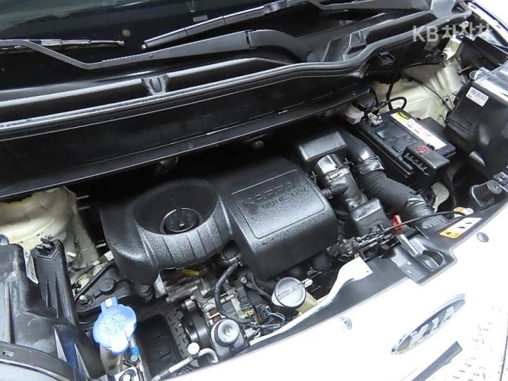 Kia Ray 1.0 Gasoline Prestige 8