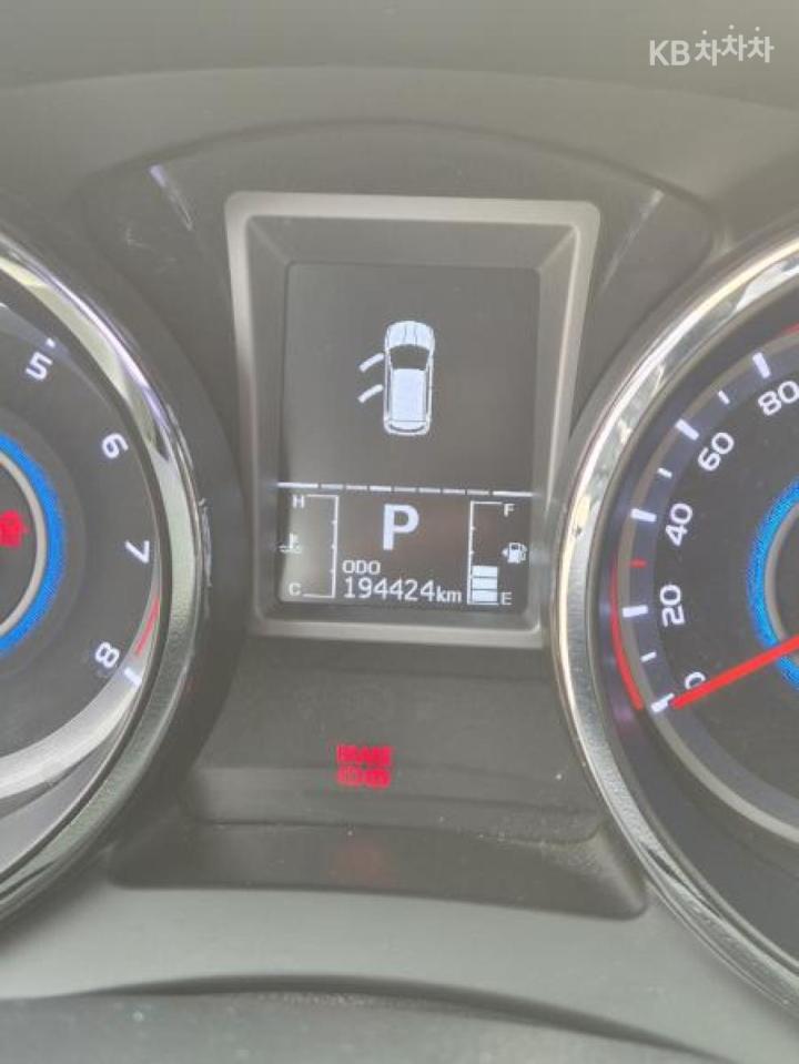 KG Mobility (Ssangyong) Tivoli Gasoline LX Premium Type 9