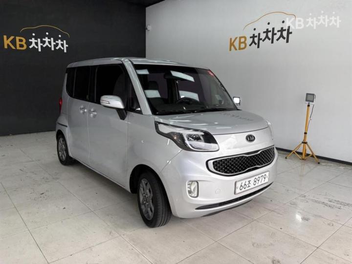 Kia Ray 1.0 Gasoline Luxury 4