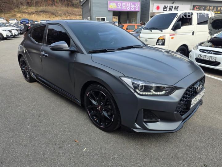 Hyundai Veloster JS 1.6 T-GDi Sport Core 4